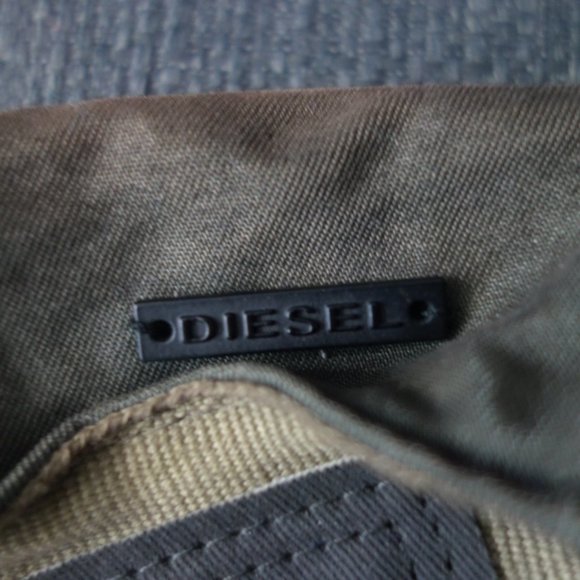 Diesel 970 Cabbie Style Hat - Size 11 - Picture 7 of 16